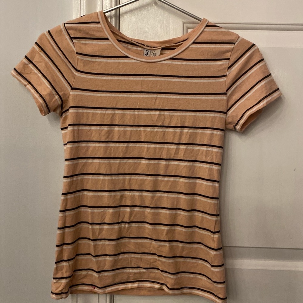 pink striped shirt